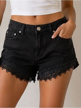 Free People • Black Lace Hem Shorts